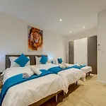 Ridge View - Beautiful With Sea Views * المليحة