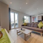 Ridge View - Beautiful With Sea Views *