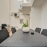 Ridge View - Beautiful With Sea Views * المليحة