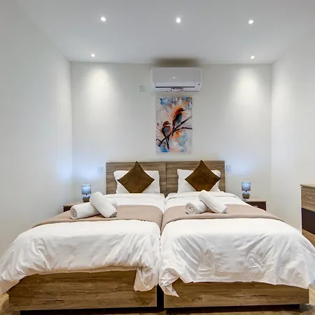 Ridge View 1 Sea View Terrace Apartment Mellieha