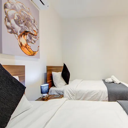 Ridge View 1 Sea View Terrace Apartment *