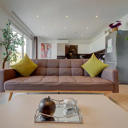 Ridge View - Beautiful With Sea Views المليحة