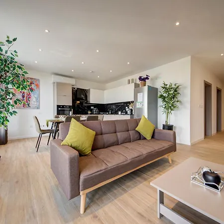 Ridge View - Beautiful With Sea Views المليحة