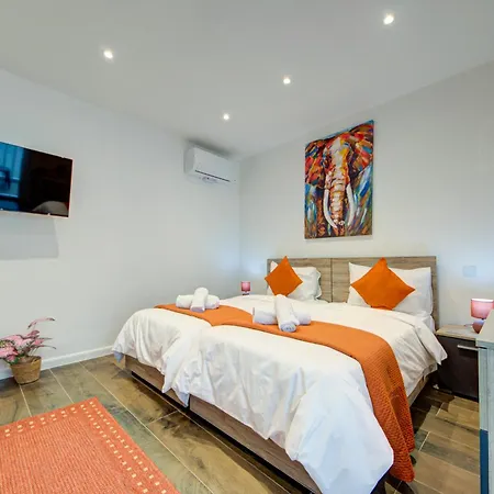 شقة Ridge View - Beautiful With Sea Views