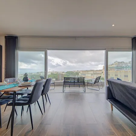 Ridge View - Beautiful With Sea Views شقة المليحة