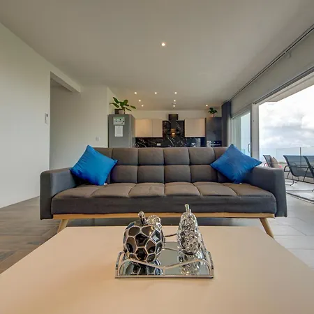 Ridge View - Beautiful With Sea Views شقة المليحة