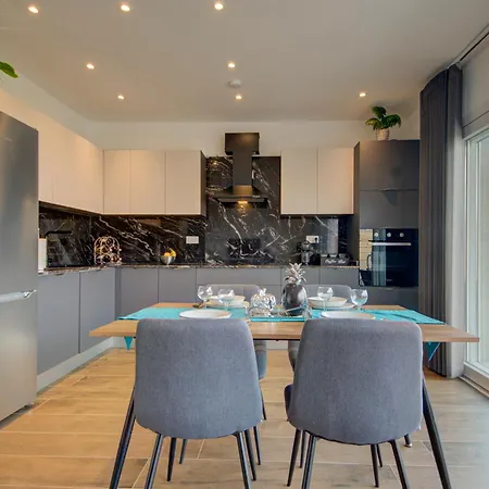 شقة Ridge View - Beautiful With Sea Views *