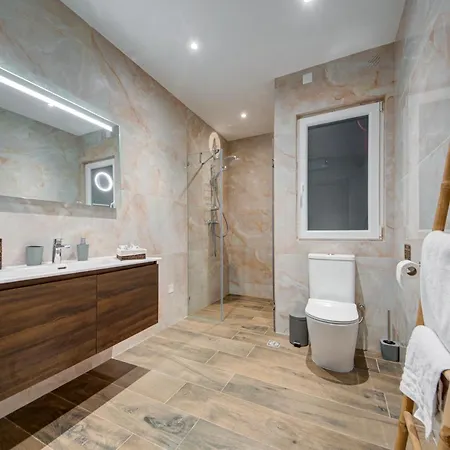 Apartament Ridge View And With Sea Views With Terraces *