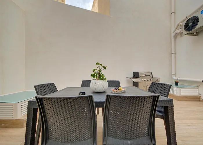 Ridge View And With Sea Views With Terraces *