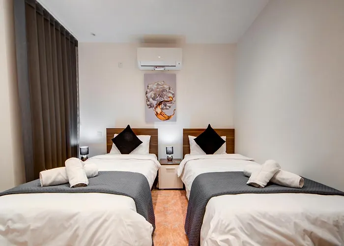 Ridge View And With Sea Views With Terraces