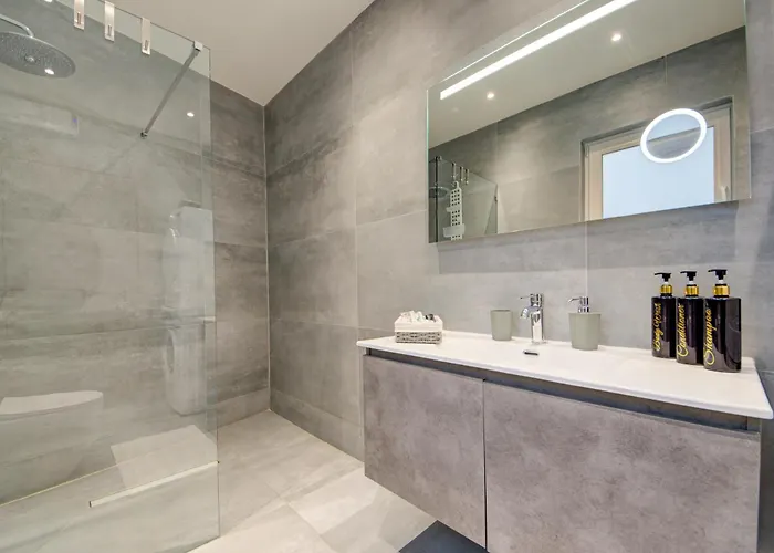 Ridge View And With Sea Views With Terraces Mellieħa