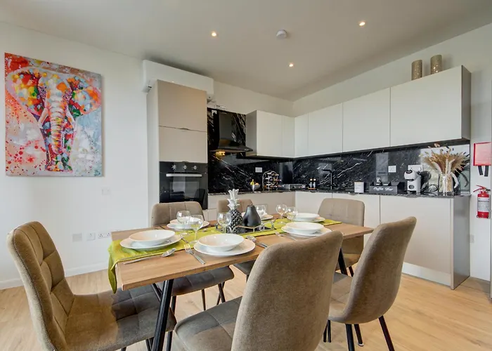 Ridge View And With Sea Views With Terraces