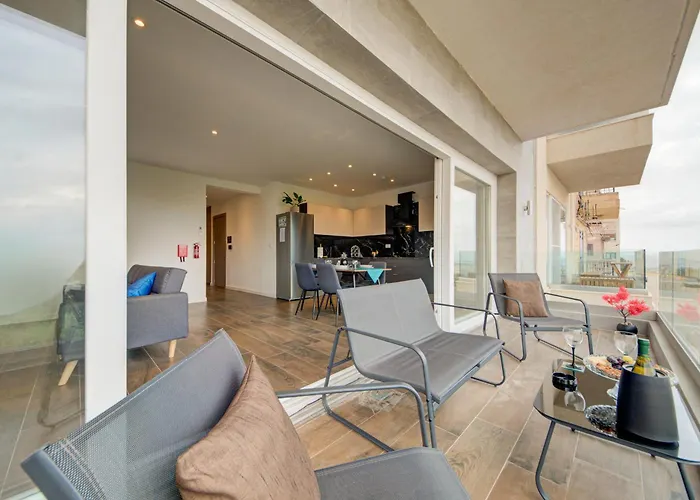 Ridge View And With Sea Views With Terraces