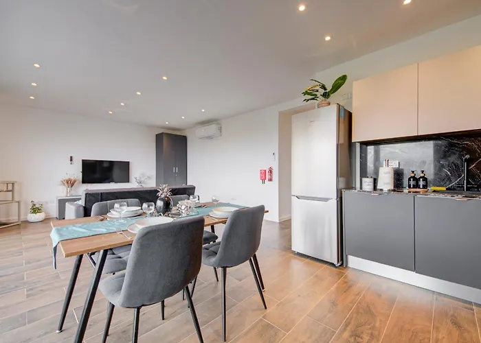 Apartament Ridge View And With Sea Views With Terraces